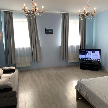 Riverside Promenade Apartment Riga Esterno foto